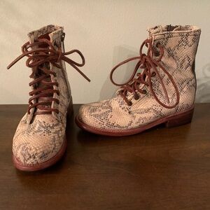 Freebird Manchester Boots